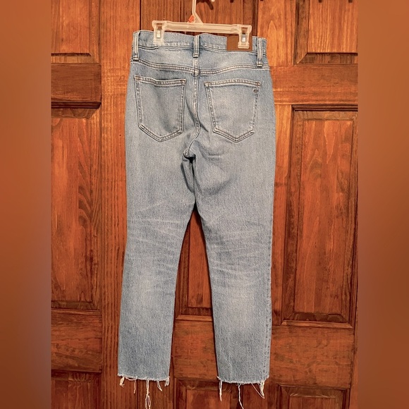 Madewell The Perfect Vintage Jean Cropped Distressed Light Wash Size 25P - Picture 2 of 9